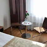 Topaz Centrum 3* פוזנן