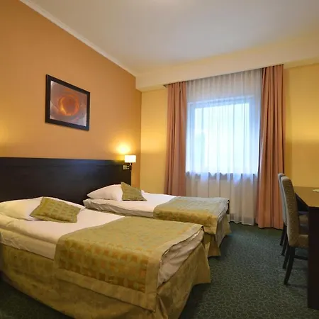 Topaz Centrum 3*