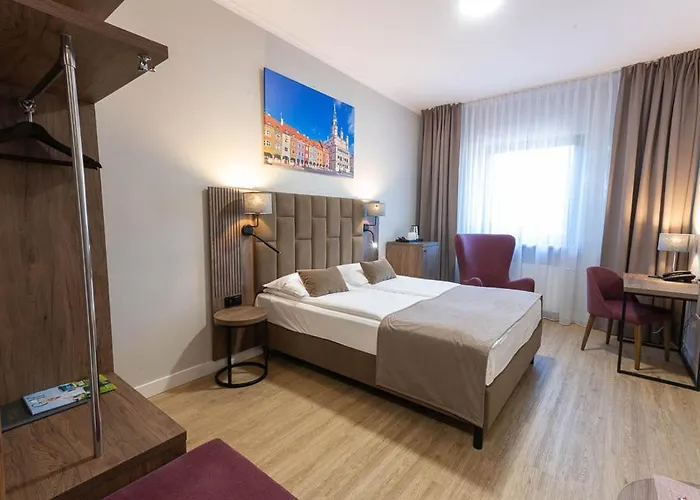 Topaz Centrum 3* Poznań