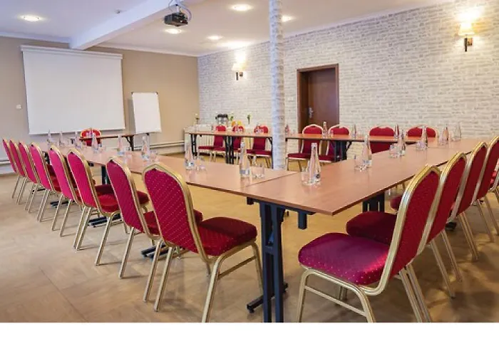 波兹南中心托帕兹酒店 波兹南